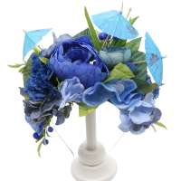 Haarschmuck mit blauen Blumen &  Schirmen